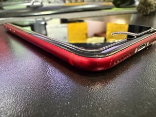 iPhone SE Rojo RED 128Gb