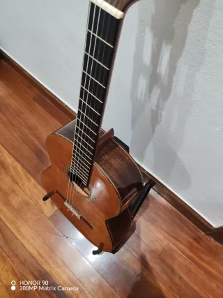Guitarra clásica palo santo
