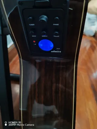 Guitarra clásica palo santo