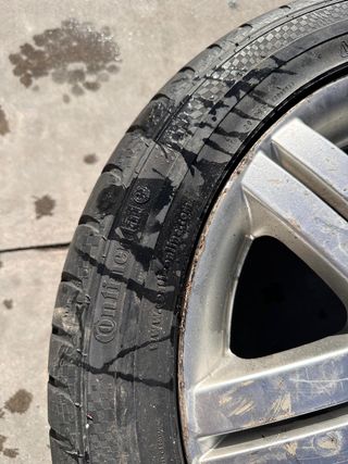 Set 5 Gomme Invernali 235/45 R17 97V XL