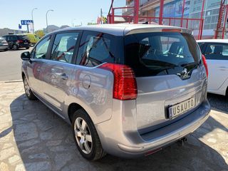 Peugeot 5008 eHDI 7 PLAZAS