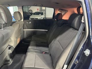 Toyota Corolla Verso 2.2 D  136 CV