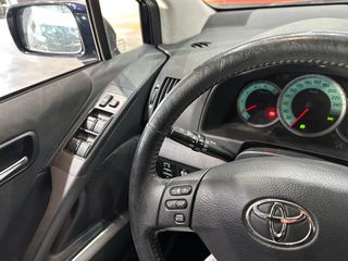 Toyota Corolla Verso 2.2 D  136 CV