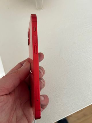 iPhone 12 Rojo