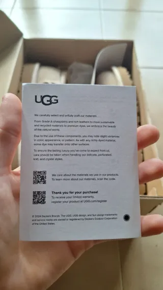 Stivali UGG beige taglia 40