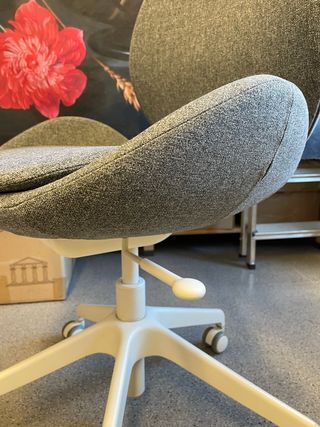 Silla de escritorio IKEA Hattefjäll gris