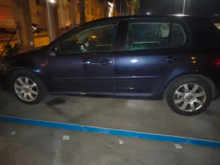 Volkswagen Golf 2004