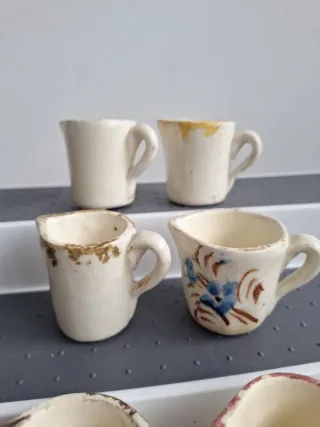 Juguete antiguo jarritas