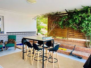 Chalet en venta en Pinos de Alhaurín - Periferia en Alhaurín de la Torre