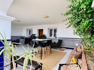 Chalet en venta en Pinos de Alhaurín - Periferia en Alhaurín de la Torre