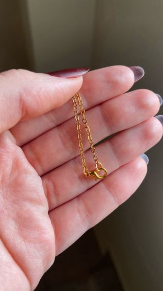 Colgante Flor Blanca y Dorada