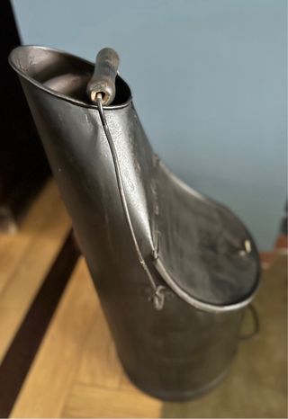 Estufa LE SALAMANDRE Frances E. CHABOCH