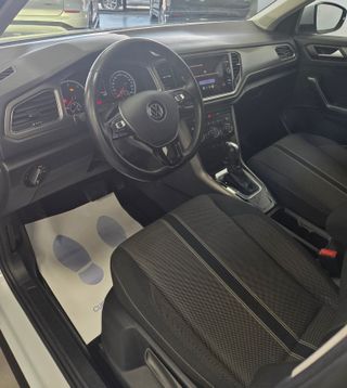Volkswagen T-Roc 20TDI DSG RLINE