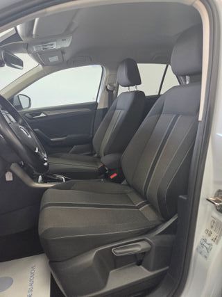 Volkswagen T-Roc 20TDI DSG RLINE