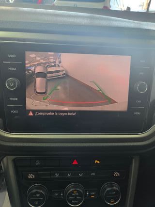 Volkswagen T-Roc 20TDI DSG RLINE