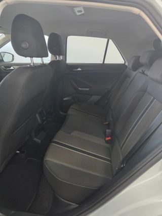 Volkswagen T-Roc 20TDI DSG RLINE