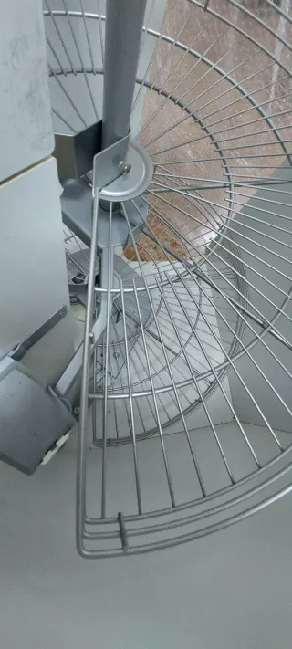 Armario Cocina esquinero con bandejas giratorias