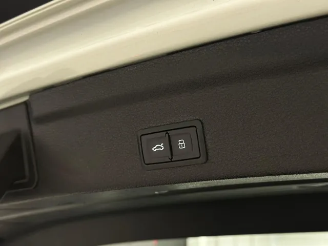 Audi Q3 Sportback Black Line 35TDi 150cv 2021