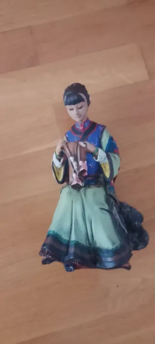 Figuras de porcelana pareja azul y blanco