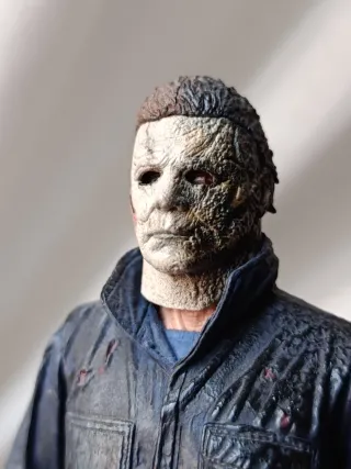 Figura ORIGINAL Michael Myers Halloween NECA