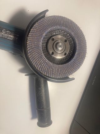 Radial Makita con discos