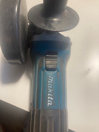 Radial Makita con discos