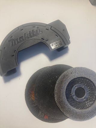 Radial Makita con discos