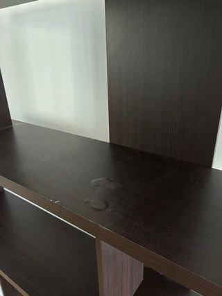 Estantería madera oscura / negro