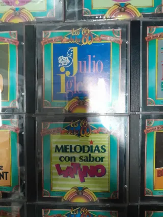 Lote CDs Grandes Éxitos de los 60,precio por todos