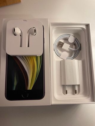 iPhone SE 128GB Space Gray