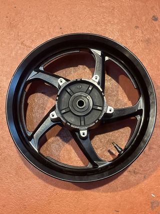 Llanta Delantera Yamaha TMAX500 2006