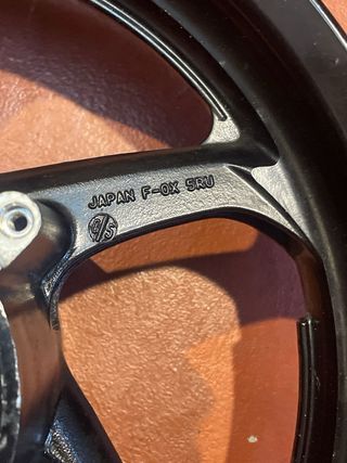 Llanta Delantera Yamaha TMAX500 2006