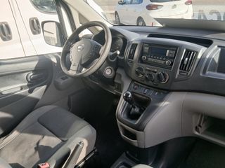 Nissan NV200 2015