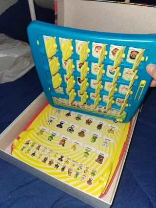 Juego ¿Quién es Quién? / Quem é Quem?