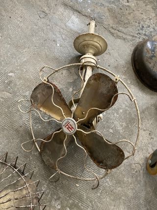 Ventilador antiguo de techo Numax