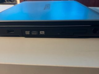 Portátil Toshiba L300D Gris + FUNDA REGALO