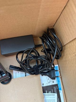 Volante Thrustmaster T128 PS4