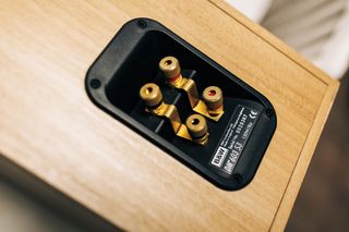 Altavoces Bowers & Wilkins DM 603 S3