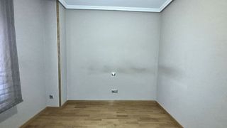 Piso en alquiler en Ensanche en Alcalá de Henares