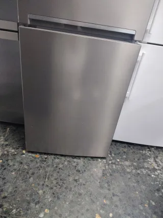 Nevera Beko Gris