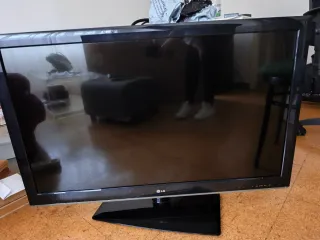 TV LG 42' para piezas