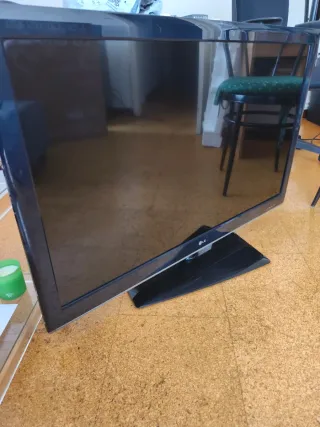 TV LG 42' para piezas