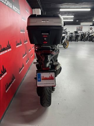 HONDA X-ADV 750 DEL AÑO 2019 !! MUY BUEN ESTADO !!