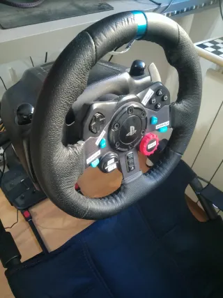 Volante Logitech G29 PS4