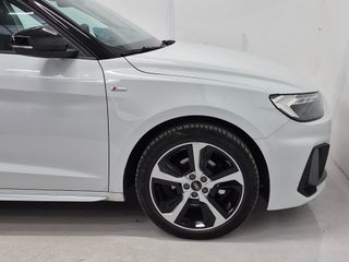 AUDI A1 SPORTBACK ADRENALIN 30TFSI 110CV MANUAL