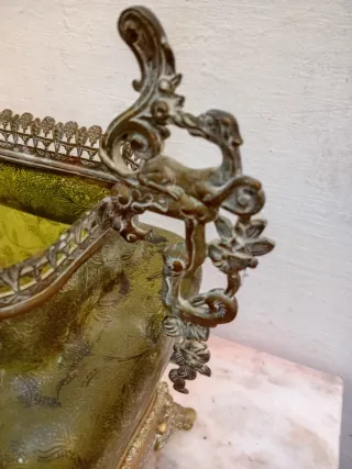 Jardinera antigua cristal y metal verde