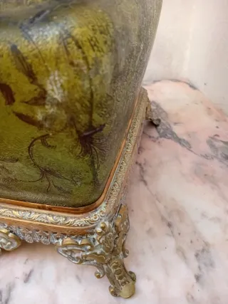 Jardinera antigua cristal y metal verde