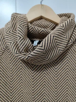 Jersey Stradivarius Talla L Cuello Alto