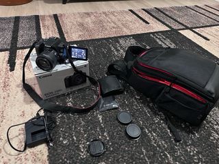 Cámara Canon EOS 250D Negra