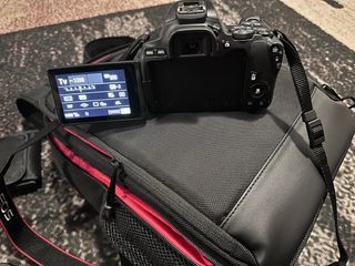 Cámara Canon EOS 250D Negra